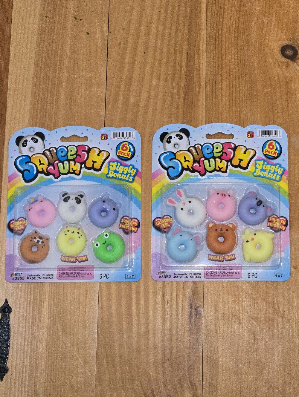 Lot Of 2- Squeesh Yum Jiggly Donuts-6 pack Stretch Animals Squeeze Ja-Ru Mini